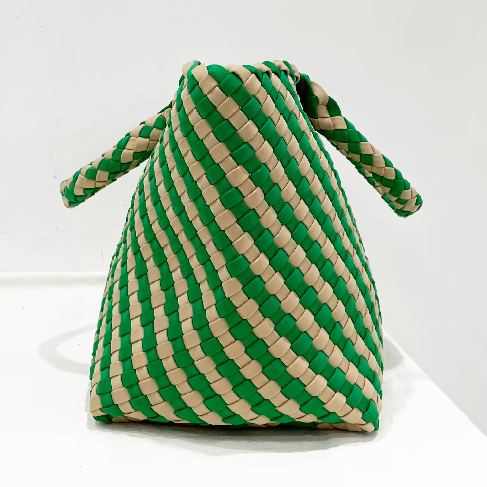 Woven Handbag Fashionable Check Pattern Bag