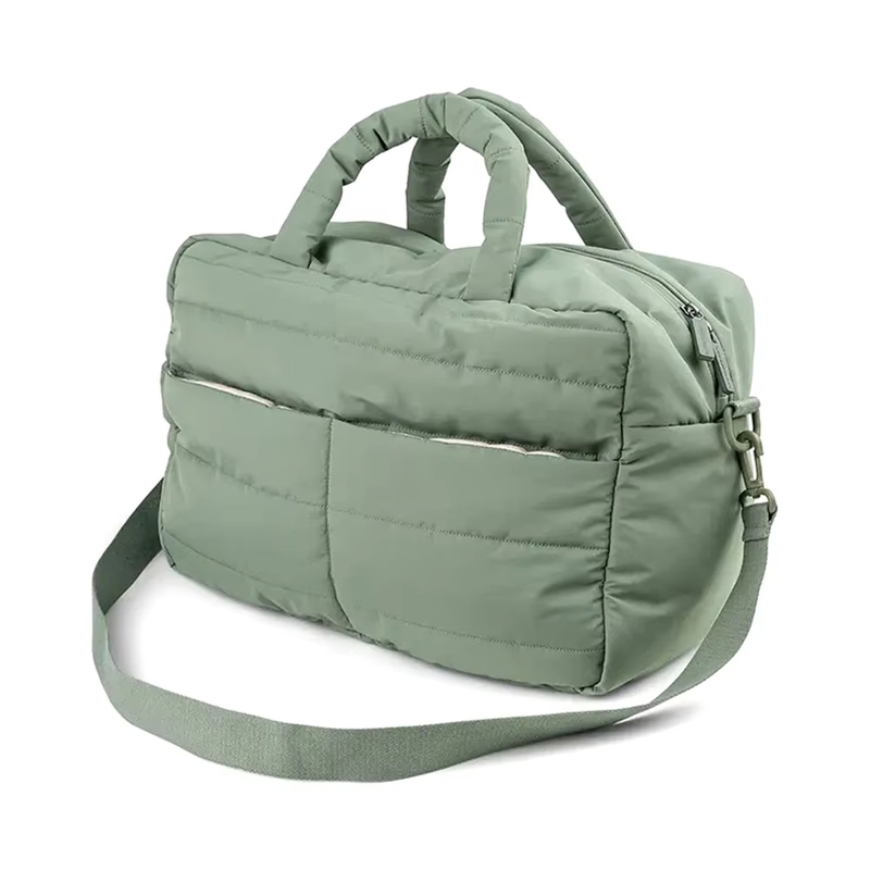  Lightweight Mom Weekend Travel Bag