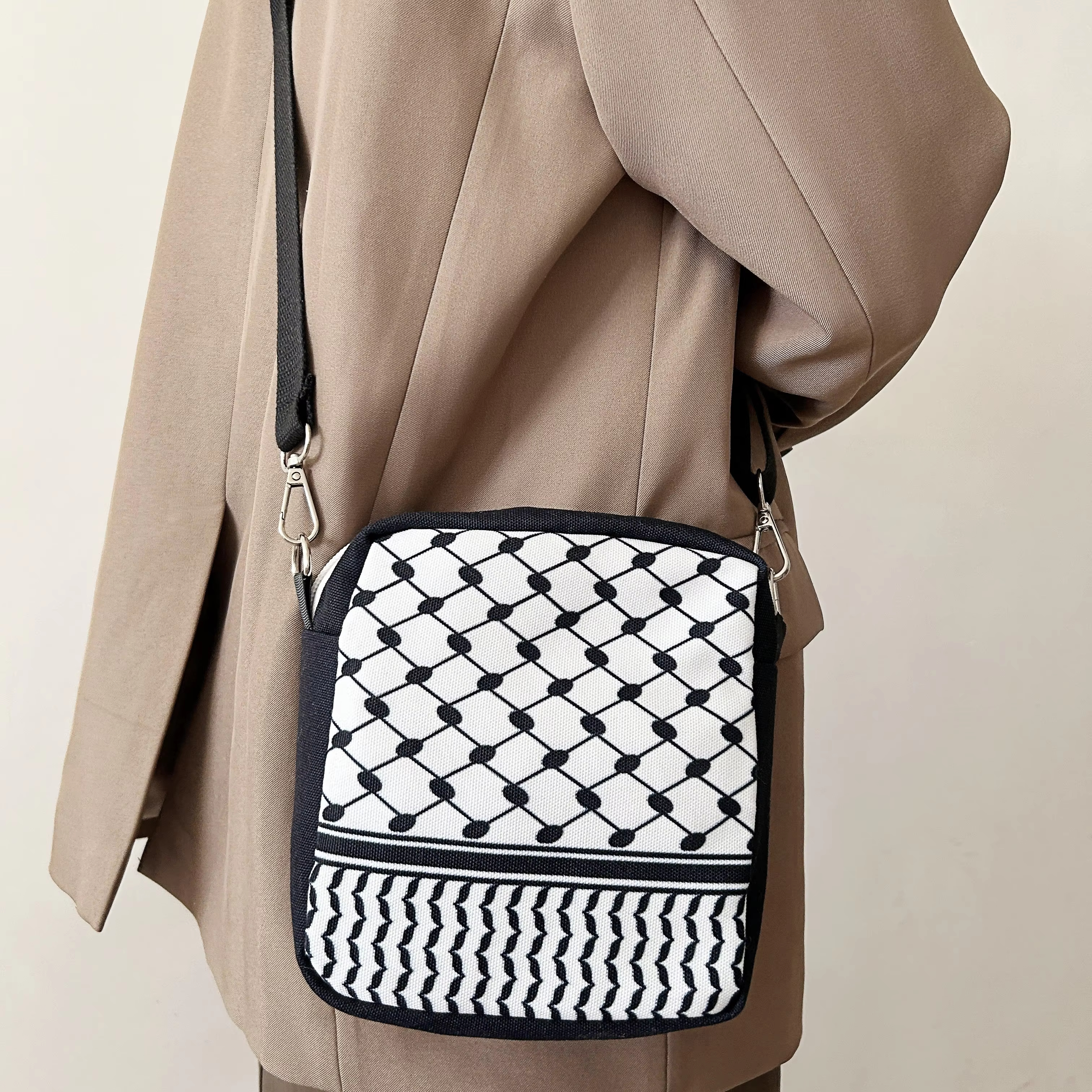 Palestinian Traditional Patterns Crossbody Bag